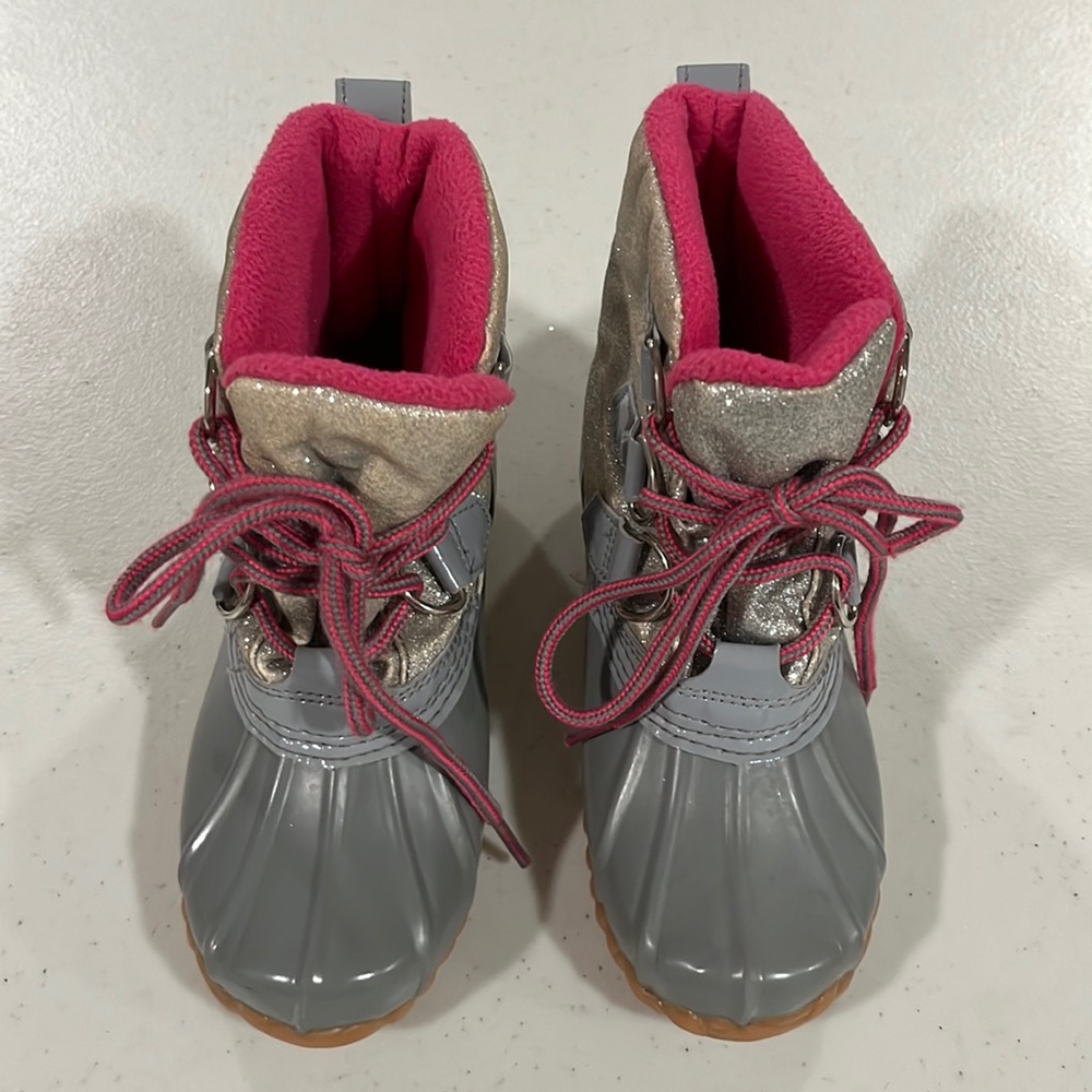 Khombu Kids Silver and Pink Rain/snow Boots